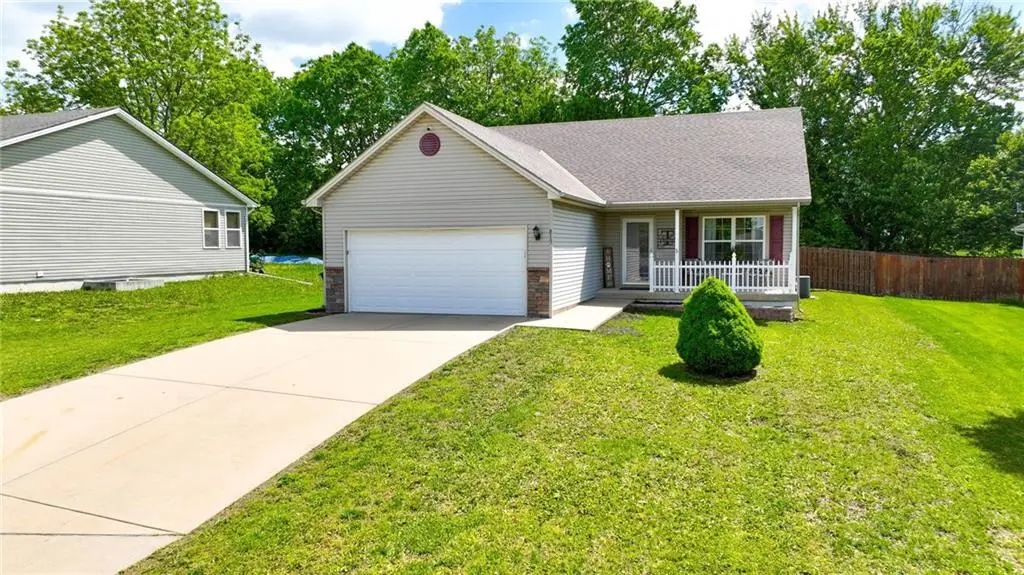 813 Emerson Drive, Belton, MO 64012 - #1