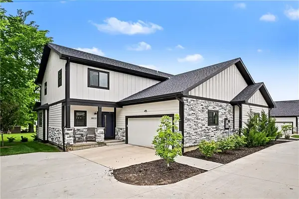 8820 Cortez Street, Overland Park, KS 66212