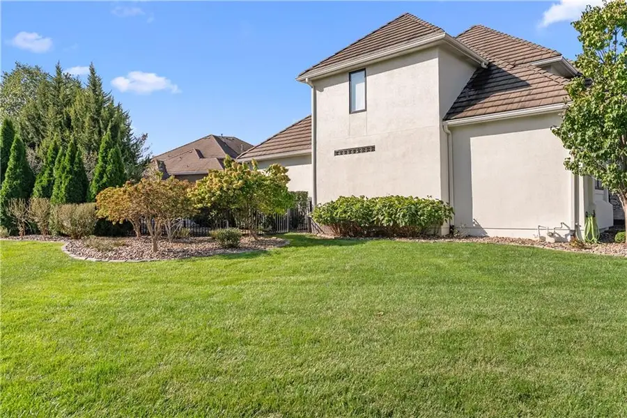 4206 NE Edmonson Court, Lees Summit, MO 64064 - #3