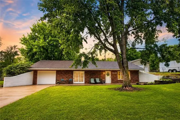 16108 Speaker Avenue, Belton, MO 64012