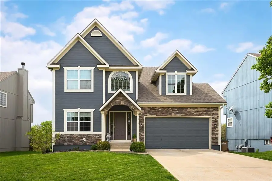 712 S Adams Street, Raymore, MO 64083 - #2