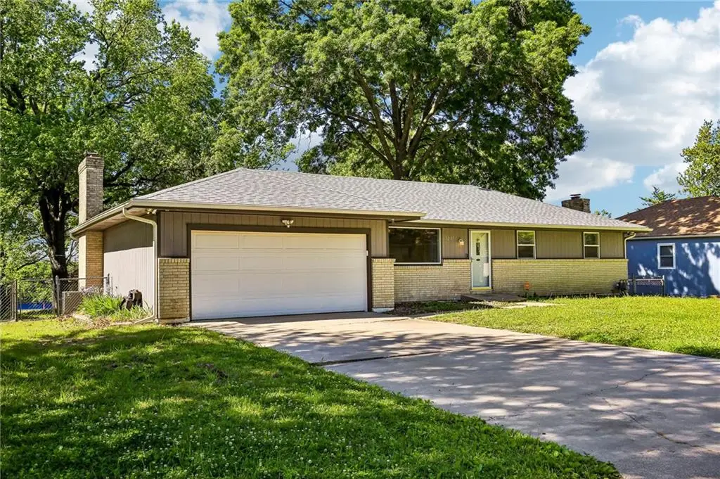 7237 Lafayette Avenue, Kansas City, KS 66109 - #1