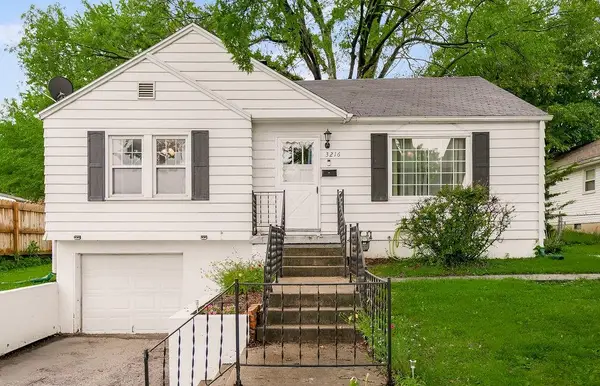 3216 S Hardy Avenue, Independence, MO 64052