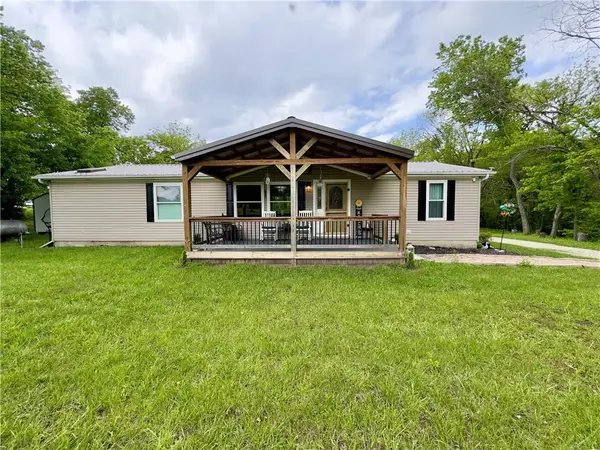 1981 SW State Route 2 Highway, Garden City, MO 64747