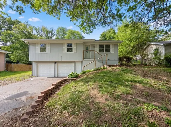 2808 39th Street, Kansas City, MO 64117