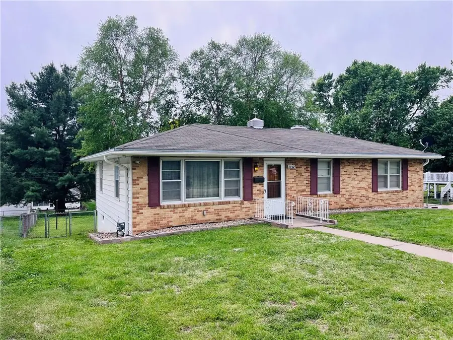 2820 Clay Street, Saint Joseph, MO 64501 - #2