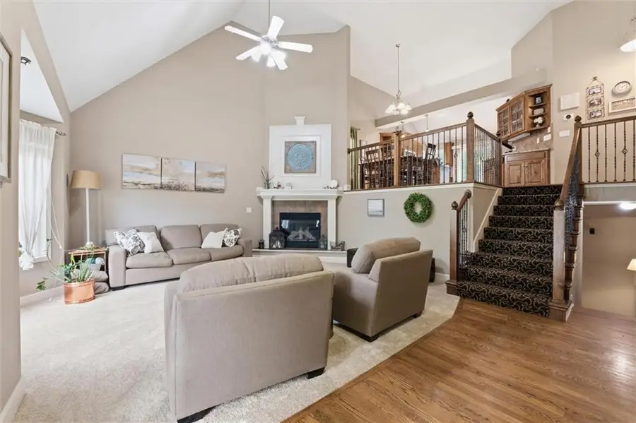 2509 SW Carlton Court, Lees Summit, MO 64082 - #2