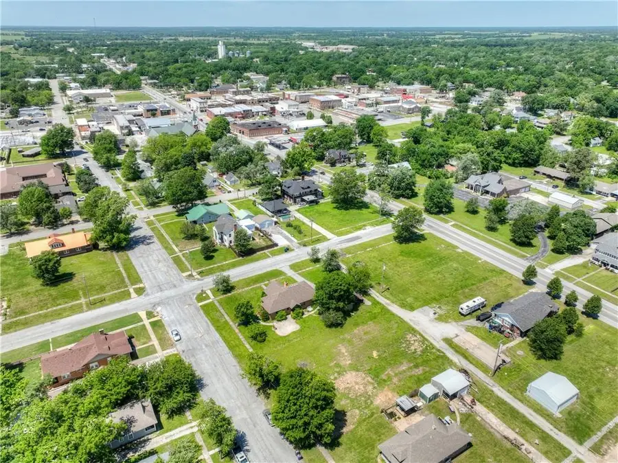 E 13th Street Lot 9 Street, Baxter Springs, KS 66713 - #2