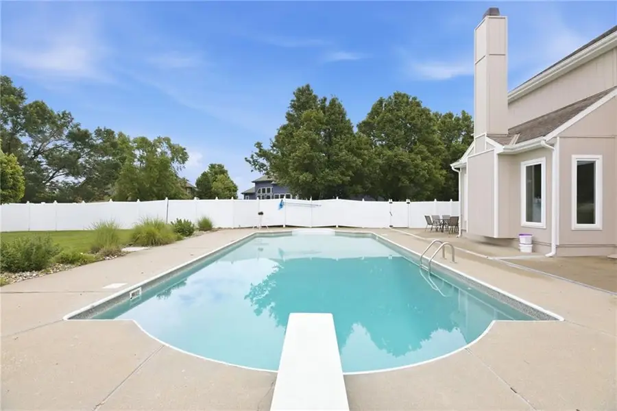 340 SE Chelsea Drive, Lees Summit, MO 64063 - #3