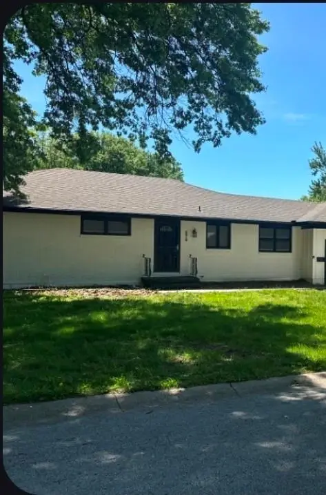 8819 E 61st Street, Raytown, MO 64133 - #1