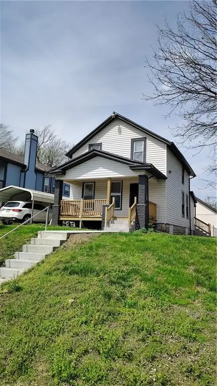 1300 Barnett Avenue, Kansas City, KS 66102 - #2