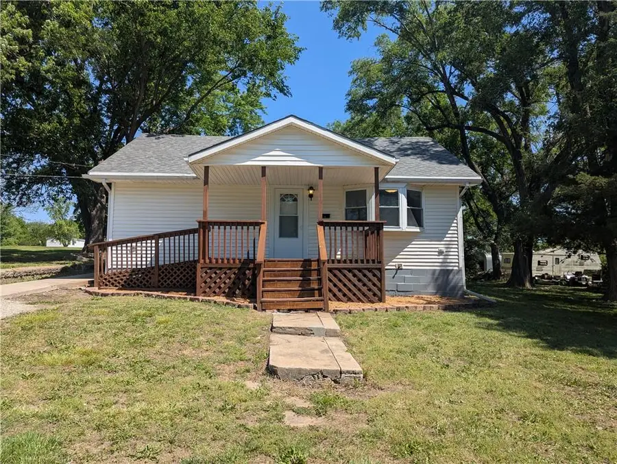 534 W 11th Street, Horton, KS 66439 - #2