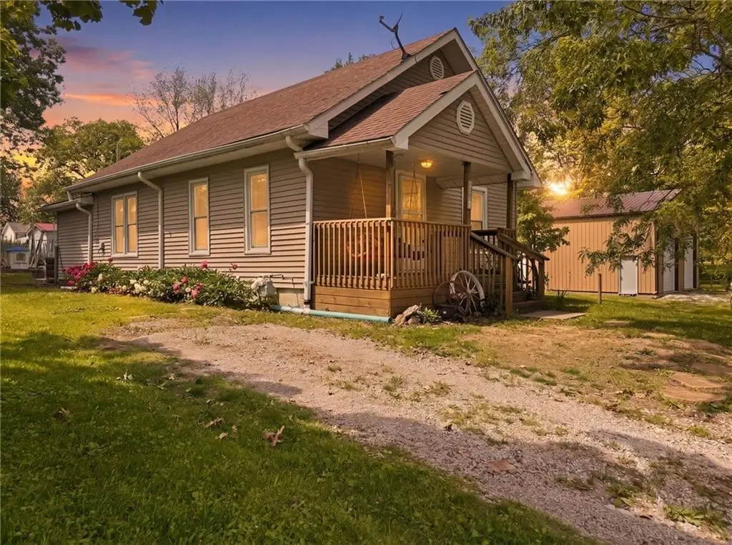 1416 Alexander Street, Chillicothe, MO 64601 - #1