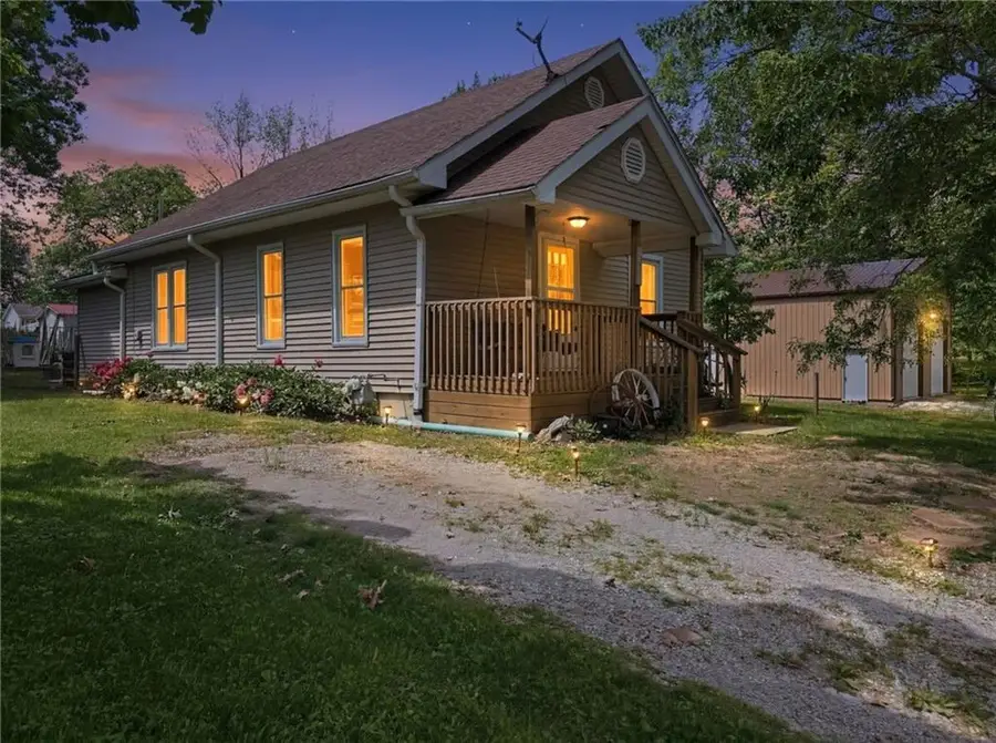 1416 Alexander Street, Chillicothe, MO 64601 - #3