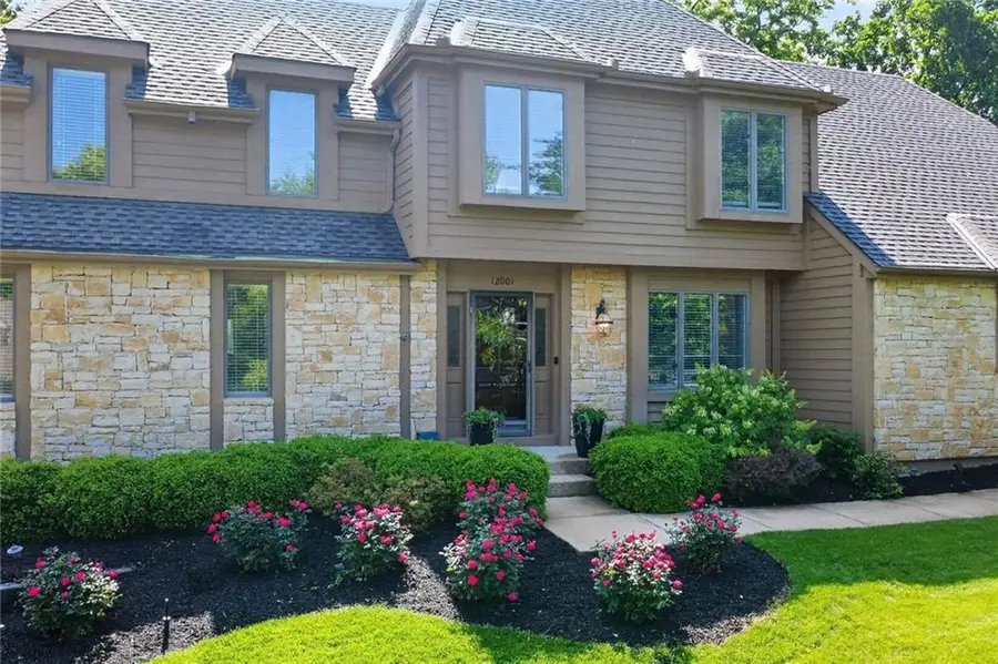12001 Wenonga Lane, Leawood, KS 66209 - #2