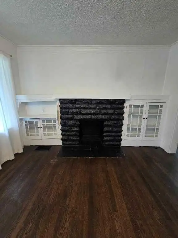 4314 Wayne Avenue, Kansas City, MO 64110 - #3