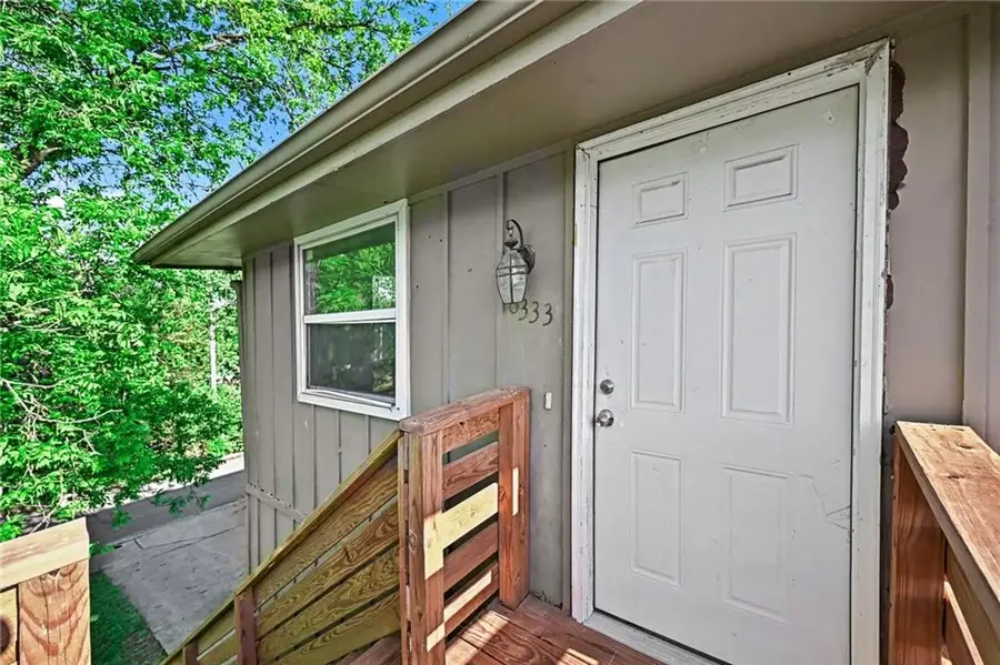 6331 N Kansas City Street, Kansas City, MO 64118 - #3