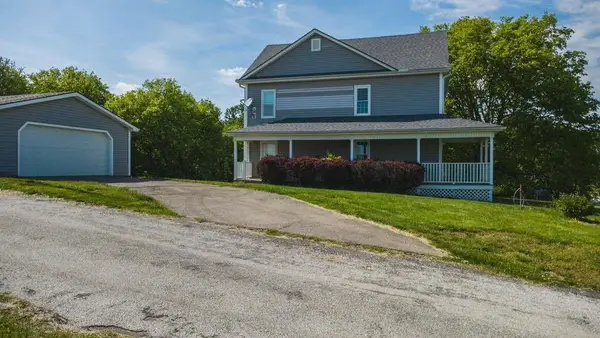 1261 SE Mill Street, Dearborn, MO 64439