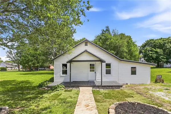 407 S West Street, Concordia, MO 64020