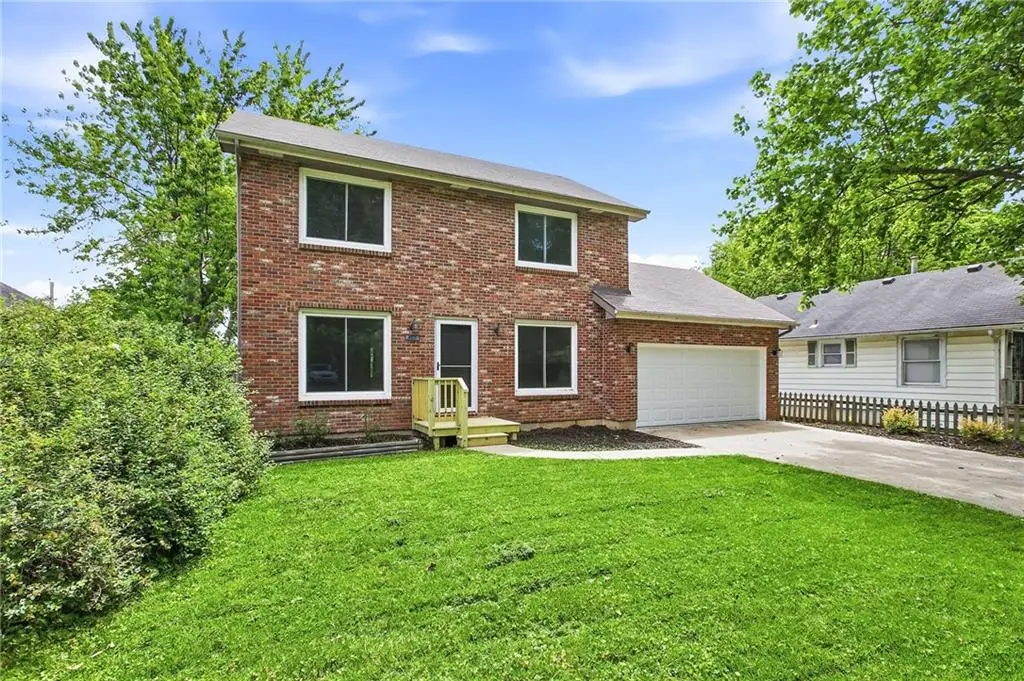417 N Ridge Avenue, Liberty, MO 64068 - #1