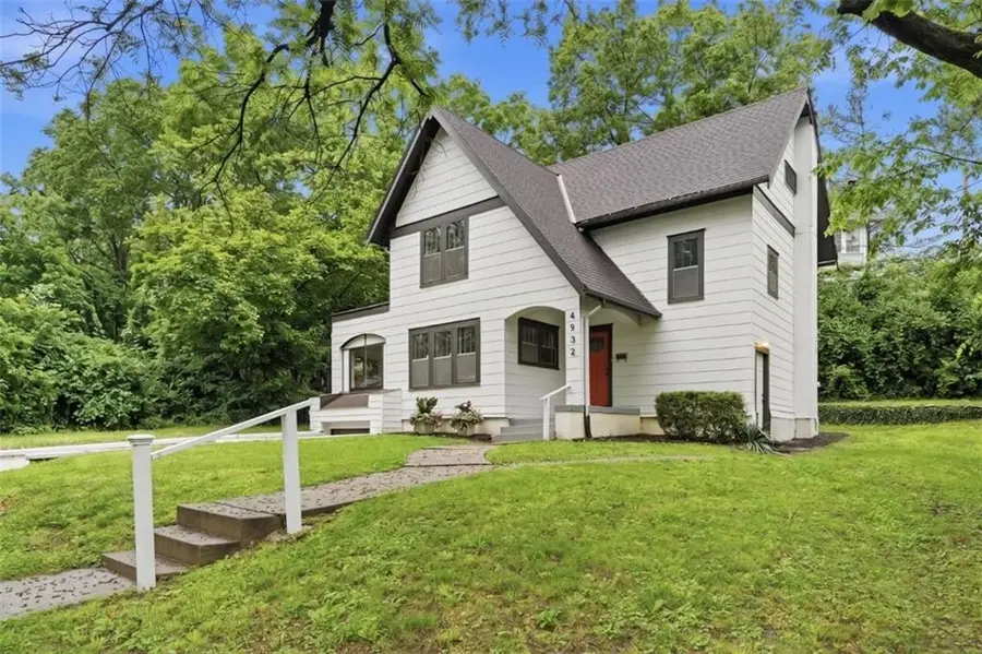 4932 Troostwood Road, Kansas City, MO 64110 - #2