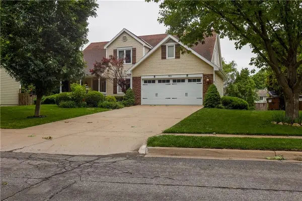 721 Eldridge Street, Lawrence, KS 66049