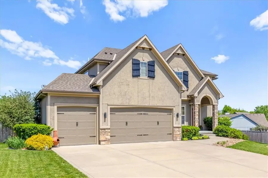 1404 SW 41st Circle, Lees Summit, MO 64082 - #2