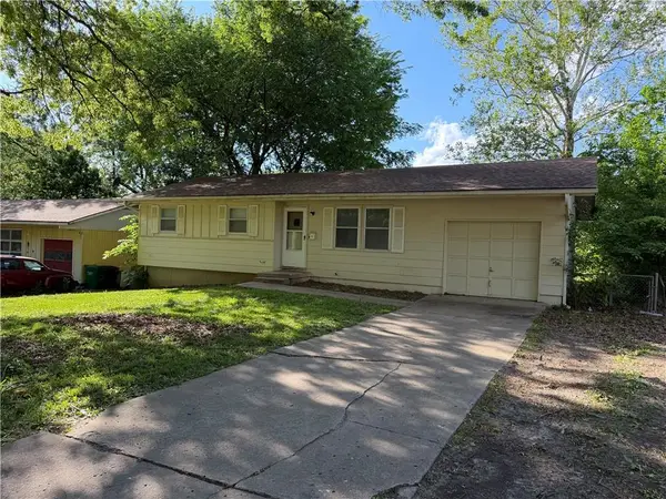 6200 E 150th Terrace, Grandview, MO 64030