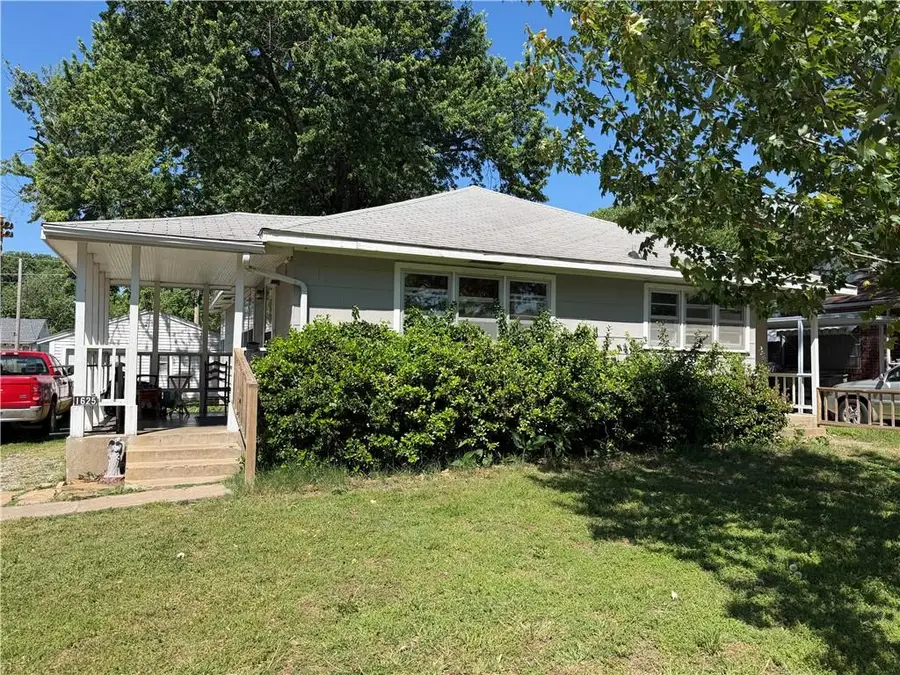 1625 Irving Street, Independence, KS 67301 - #2