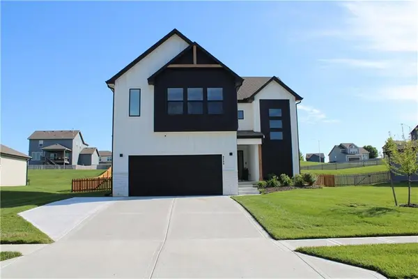 9209 NE 111th Terrace, Kansas City, MO 64157