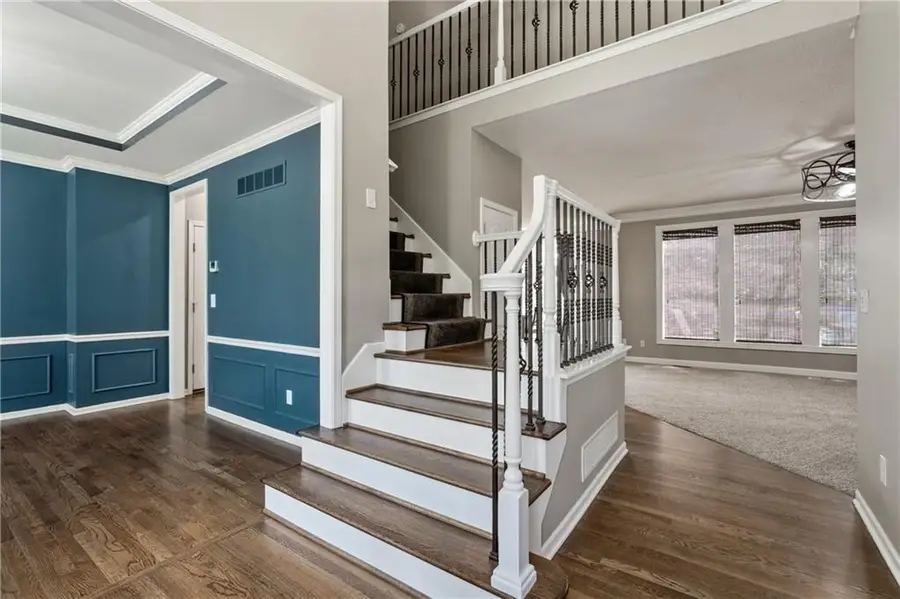 12213 Bradshaw Street, Overland Park, KS 66213 - #3