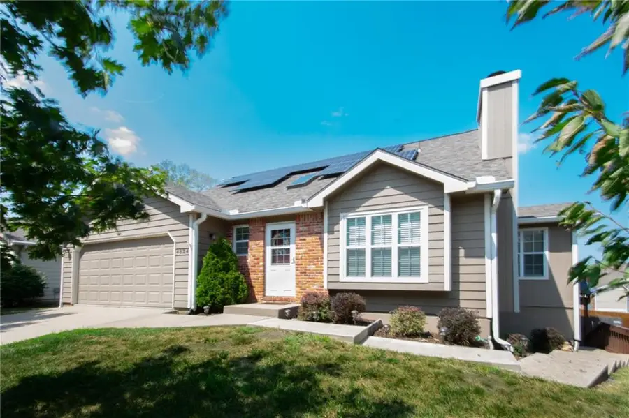 4824 W 24th Street, Lawrence, KS 66047 - #2