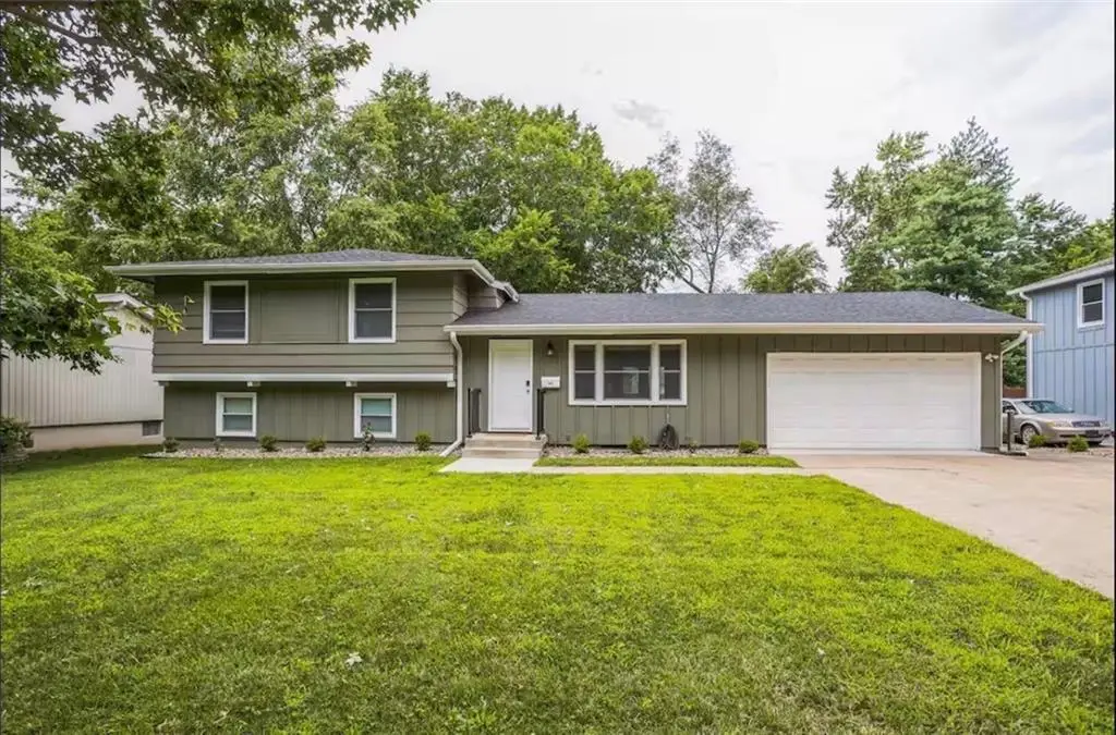 9010 Eby Drive, Overland Park, KS 66212 - #1