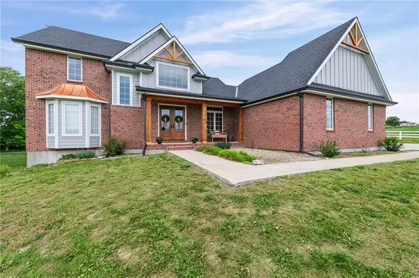 8370 92 Highway, Platte City, MO 64079