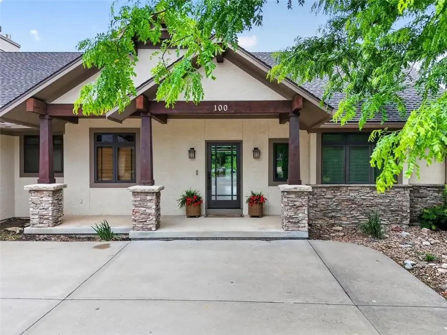 100 SW Gray Circle, Lees Summit, MO 64081 - #2