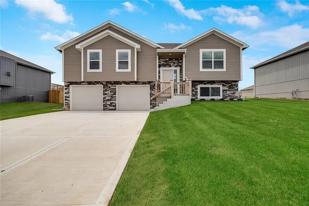 605 Foxglove Lane, Raymore, MO 64083 - #1