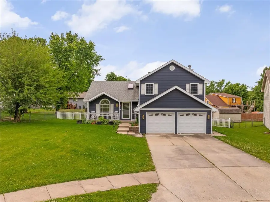 7305 Erika Court, Pleasant Valley, MO 64068 - #2