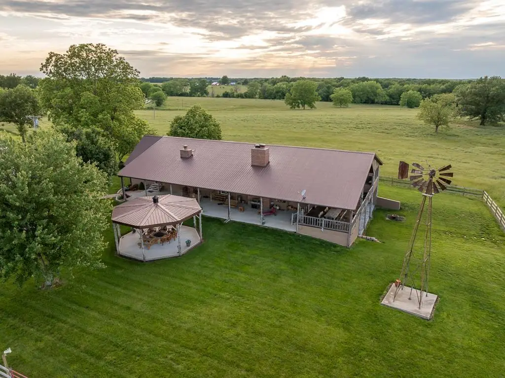 662 W 6th Street, Schell City, MO 64783 - #1