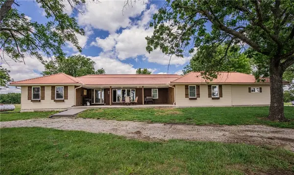 13936 W 750 Road, Mound City, KS 66056