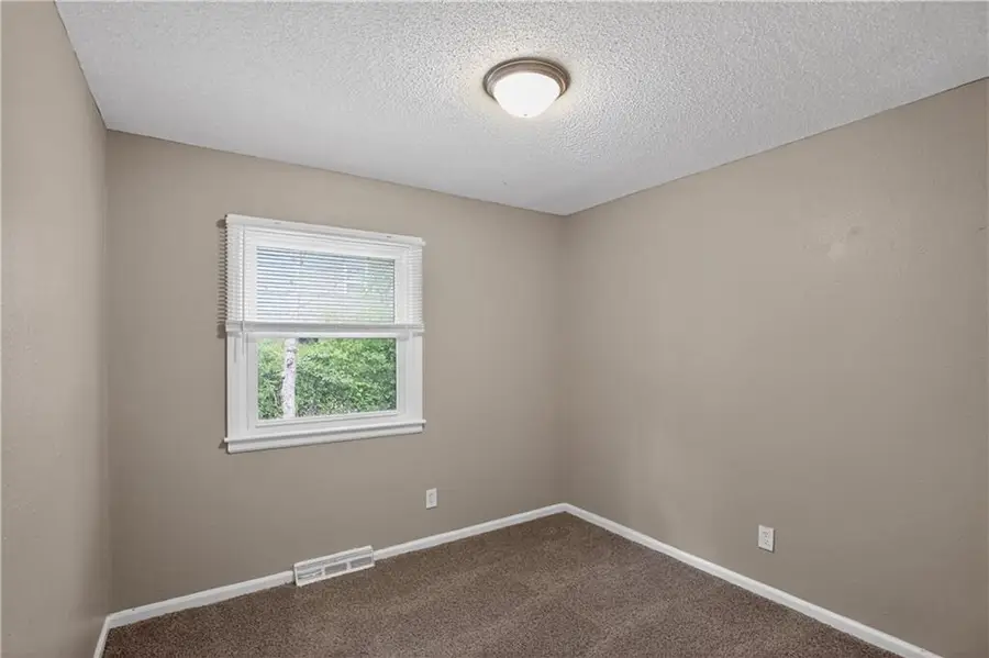 7801 E 48th Street, Kansas City, MO 64129 - #2
