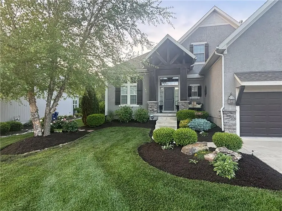 11606 W 157th Terrace, Overland Park, KS 66221 - #2