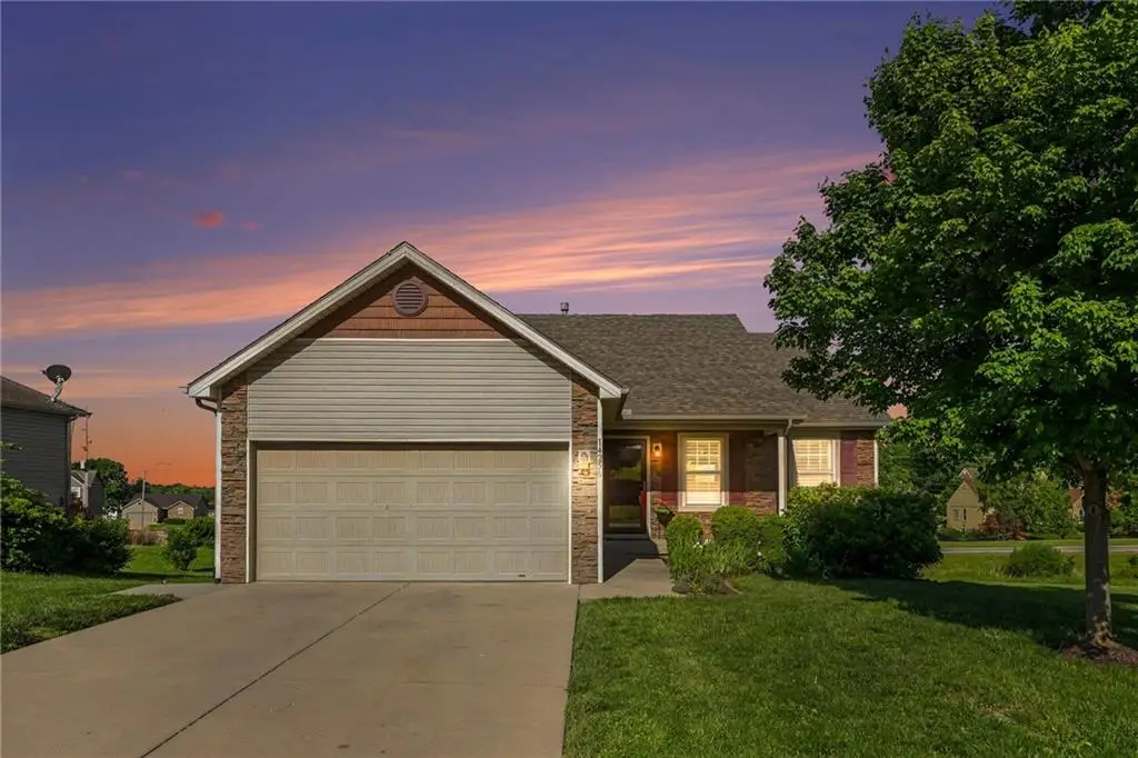14256 Oakland Court, Grandview, MO 64030 - #1