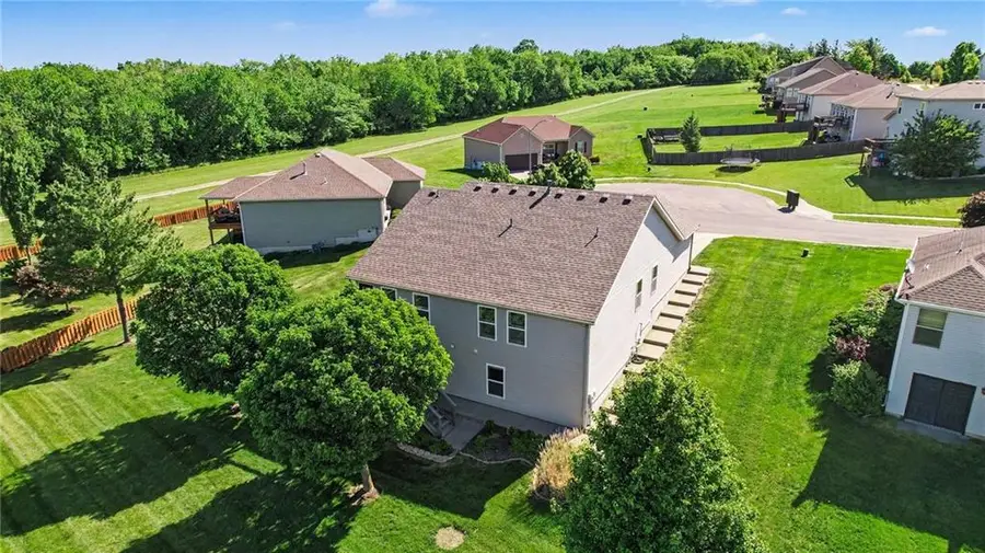 14256 Oakland Court, Grandview, MO 64030 - #2