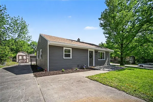 2206 NE 58th Terrace, Gladstone, MO 64118