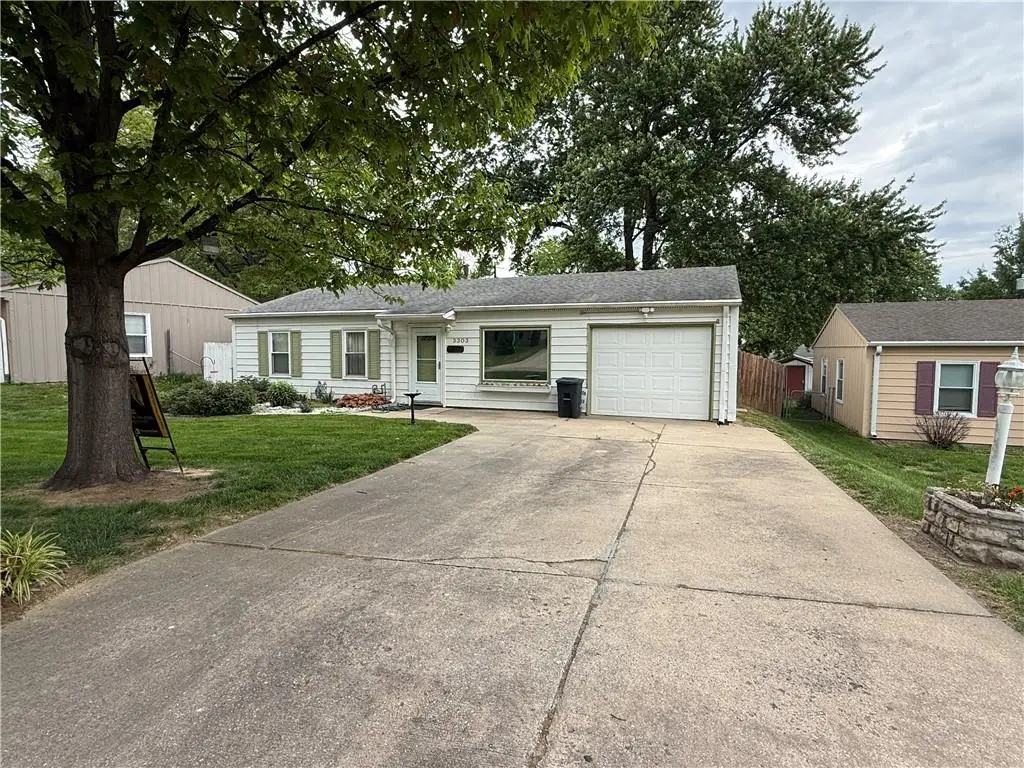 3303 Mandan Lane, Saint Joseph, MO 64503 - #1