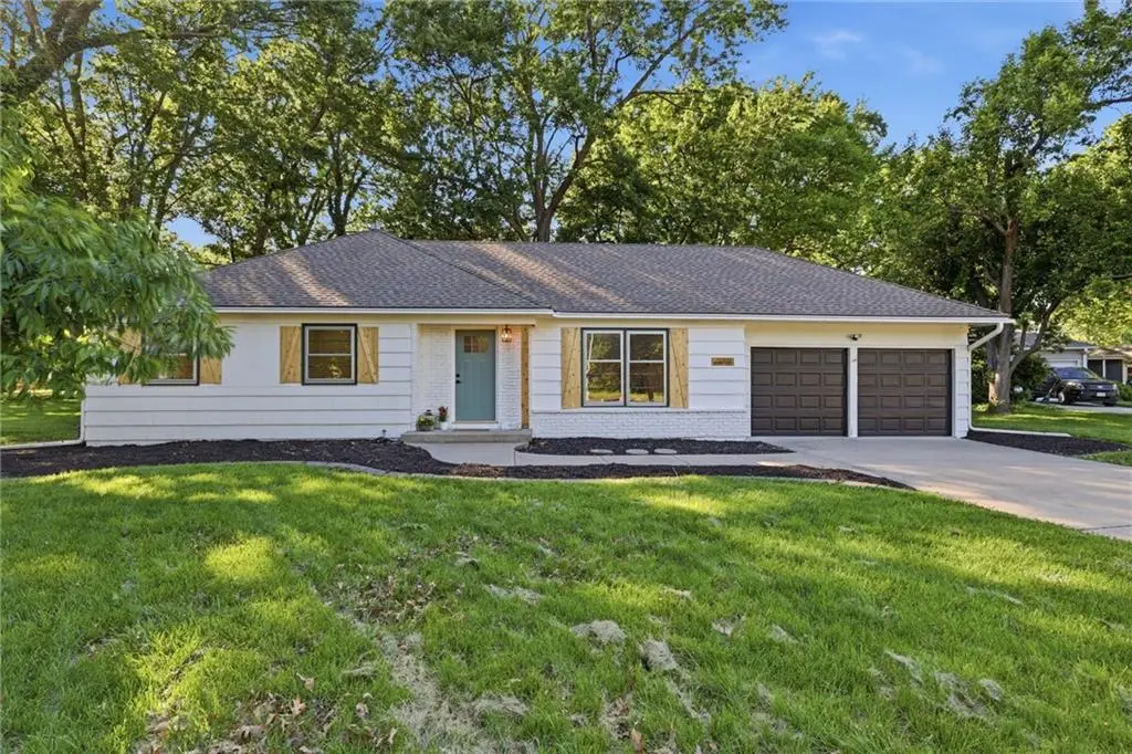 10408 Beverly Drive, Overland Park, KS 66207 - #1