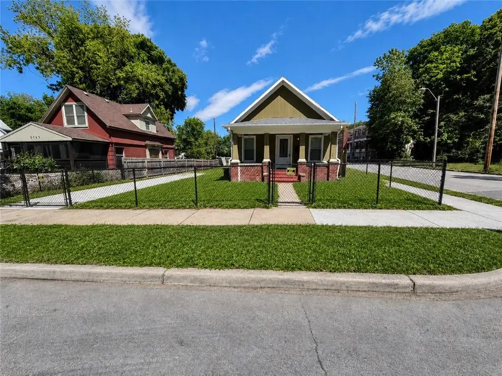 2947 Garfield Avenue, Kansas City, MO 64109 - #1