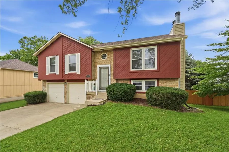 12113 W 48th Terrace, Shawnee, KS 66216 - #2