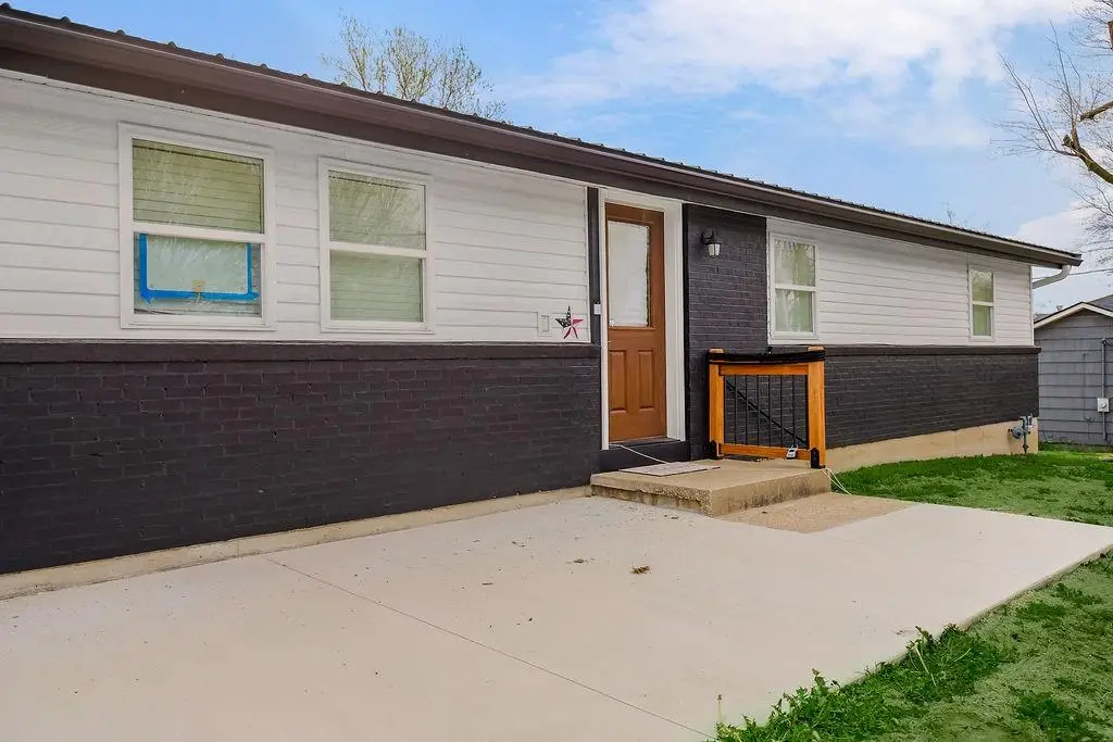 1001 Main Street, Waverly, MO 64096 - #1
