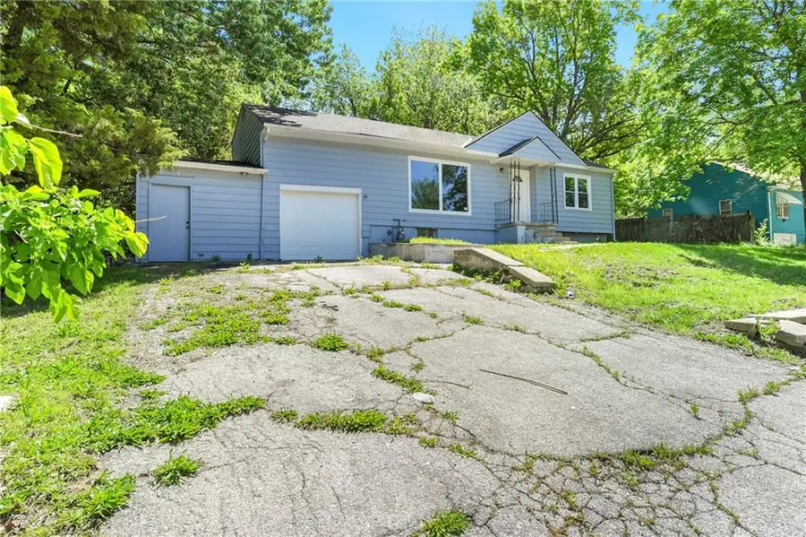 1811 N 48th Street, Kansas City, KS 66102 - #2